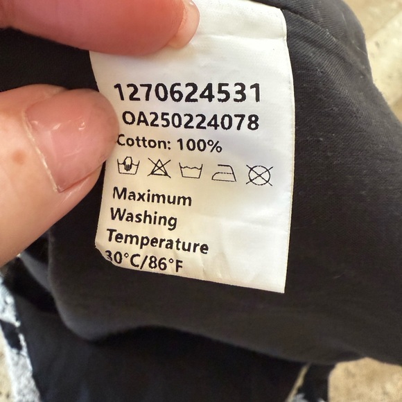 Commense Embroidered Cotton Tie-Front Vest - Picture 5 of 6